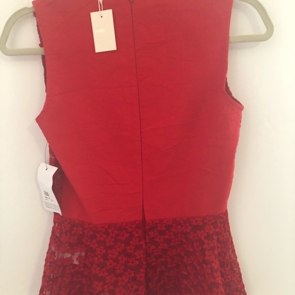 NEW WITH TAGS Maje red lace top - Picture 3 of 4